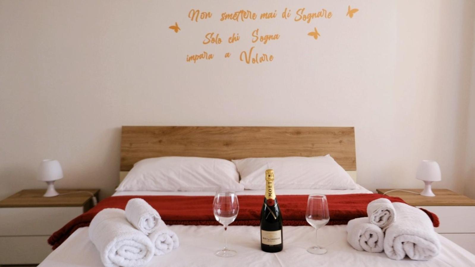 Catania Bella Apartment ภายนอก รูปภาพ